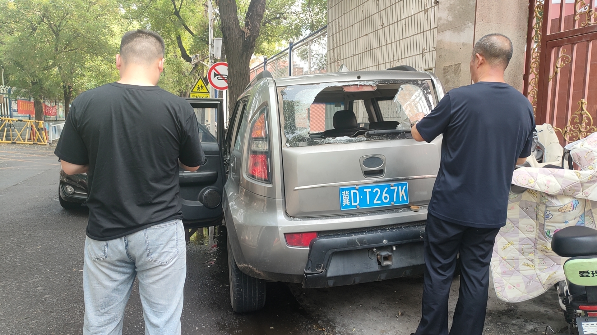 df65704a9a0ee56e717151bac89cc2e.jpg