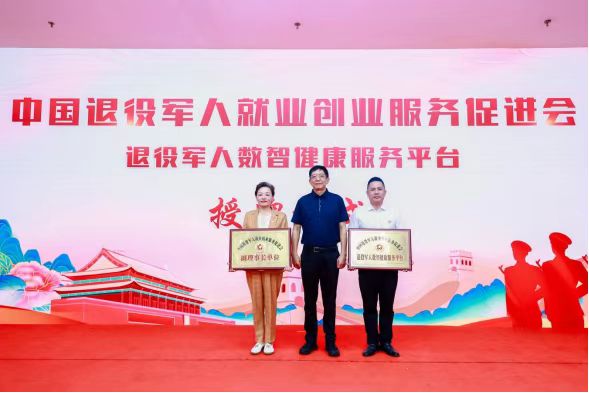 ca6cdb25e70295459abcb3972b78fa3.jpg