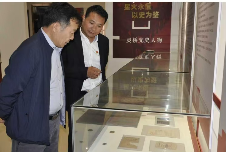 5ec8ab3295e1320fad66dfab77c1e365.jpg 5ec8ab3295e1320fad66dfab77c1e365.jpg