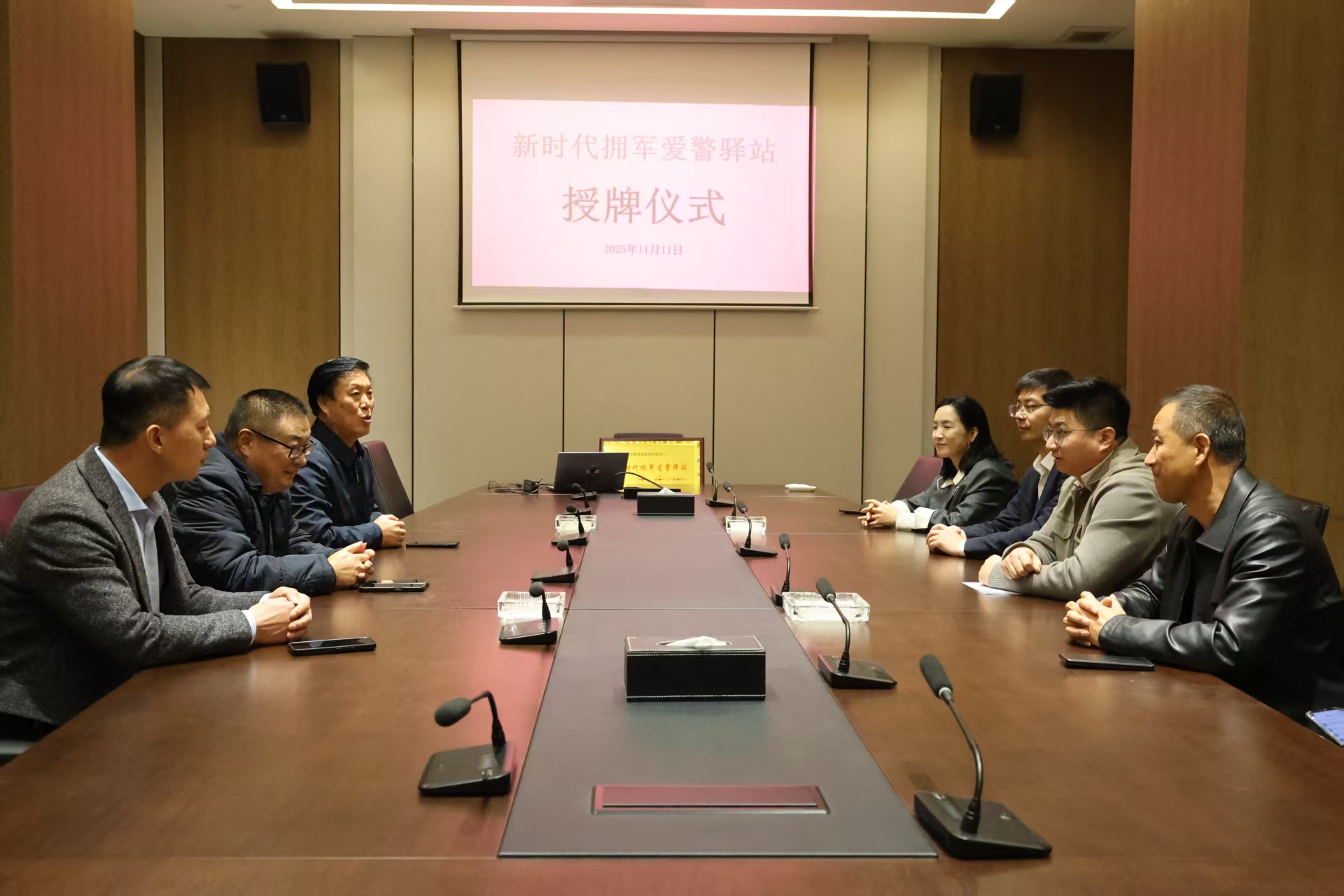 31138e32ff93169ef51ce3ba316b6ecc.jpg 31138e32ff93169ef51ce3ba316b6ecc.jpg