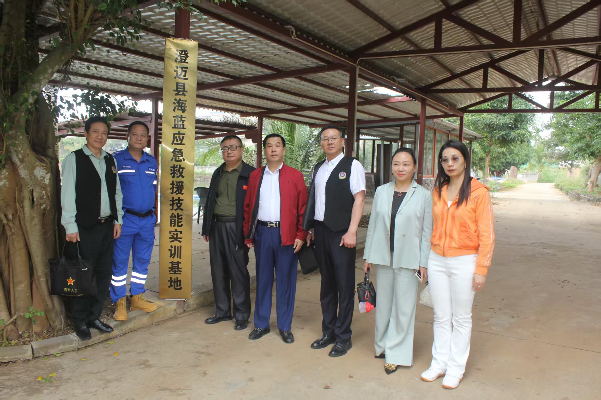 52dad21be8d5508bd1d1814e08064950.jpg 52dad21be8d5508bd1d1814e08064950.jpg