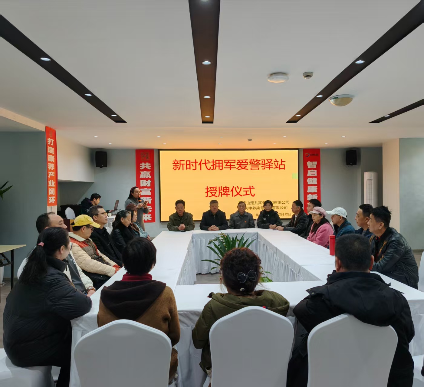 cd429dfbfda87241602cd39c43f45d9c.jpg cd429dfbfda87241602cd39c43f45d9c.jpg