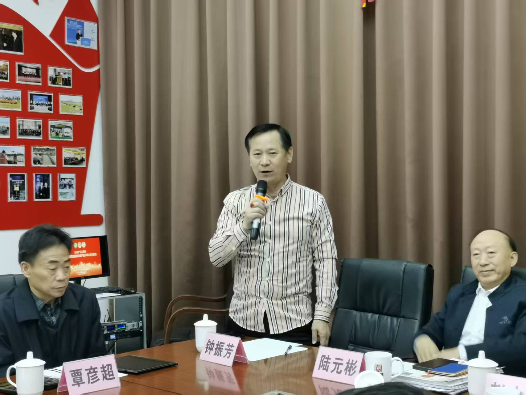 e60fd9f93223a8a472b9a00fe2d426df.jpg e60fd9f93223a8a472b9a00fe2d426df.jpg