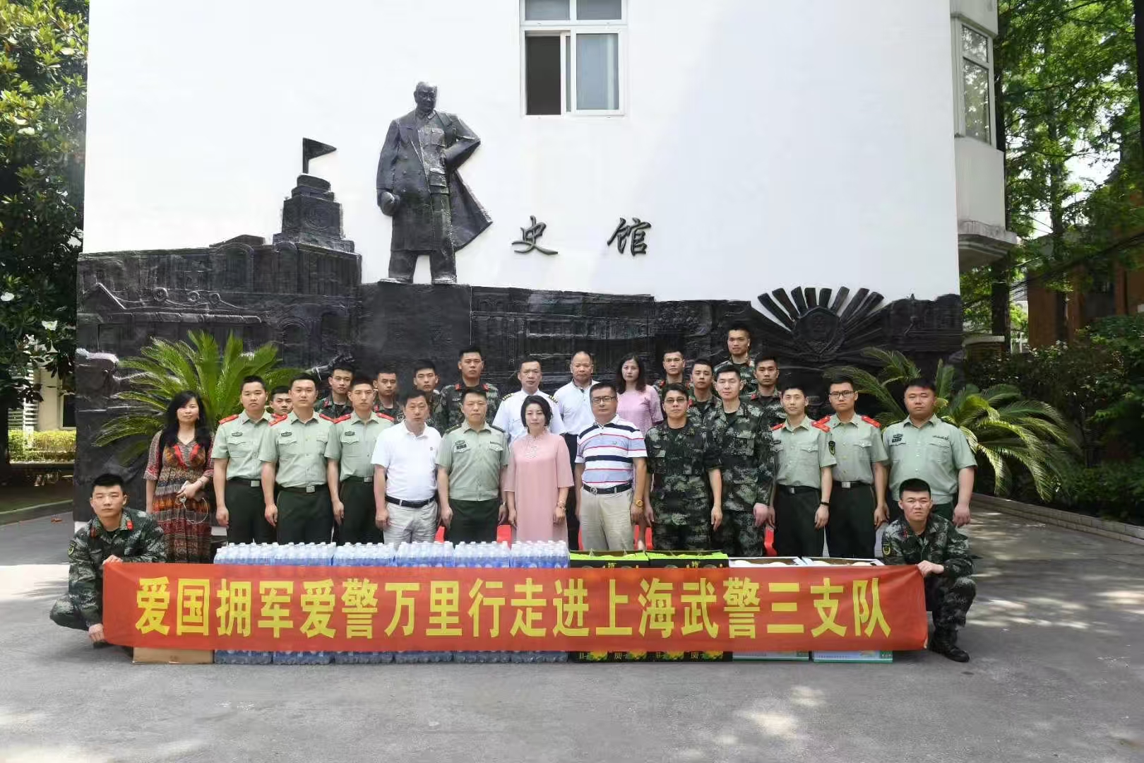 581d42b16679eb5a3dfc6d9d47b338a6.jpg 581d42b16679eb5a3dfc6d9d47b338a6.jpg