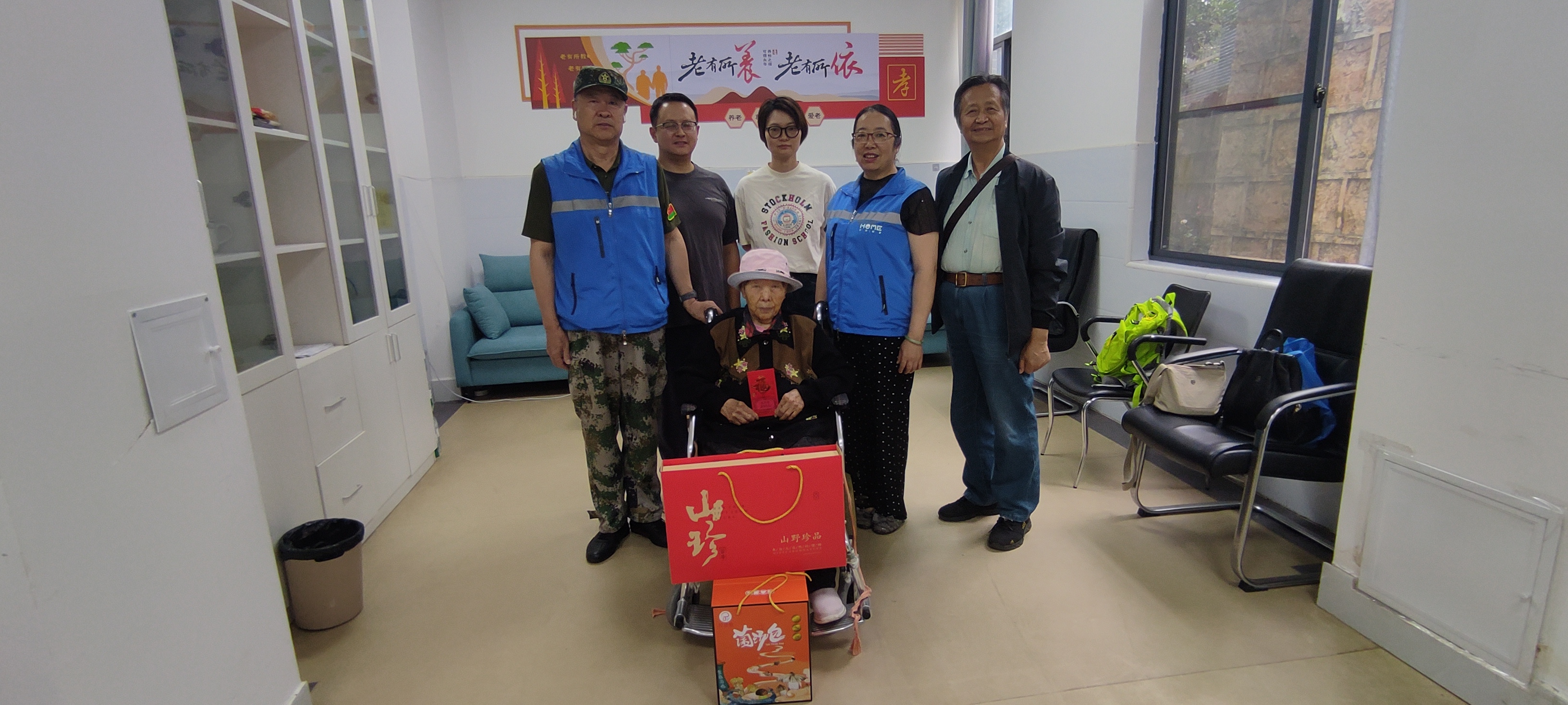 昆明赵妈妈.jpg 昆明赵妈妈.jpg
