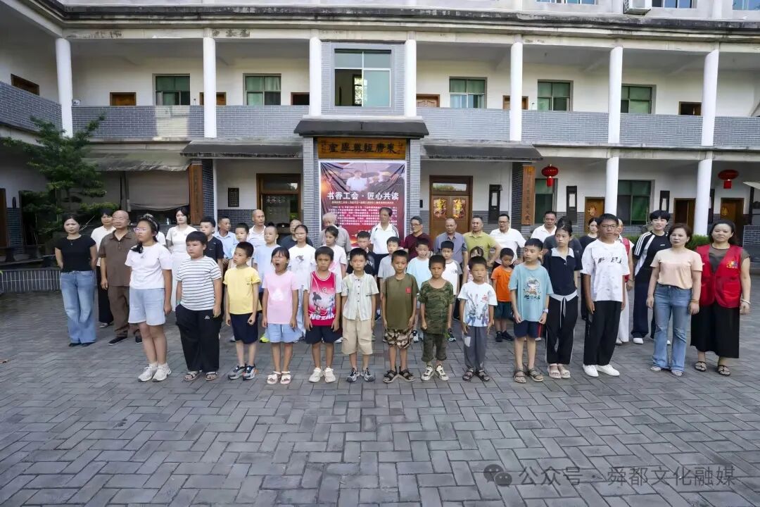 60a456710e2a25e32bb596fc4cb76e7e.jpg
